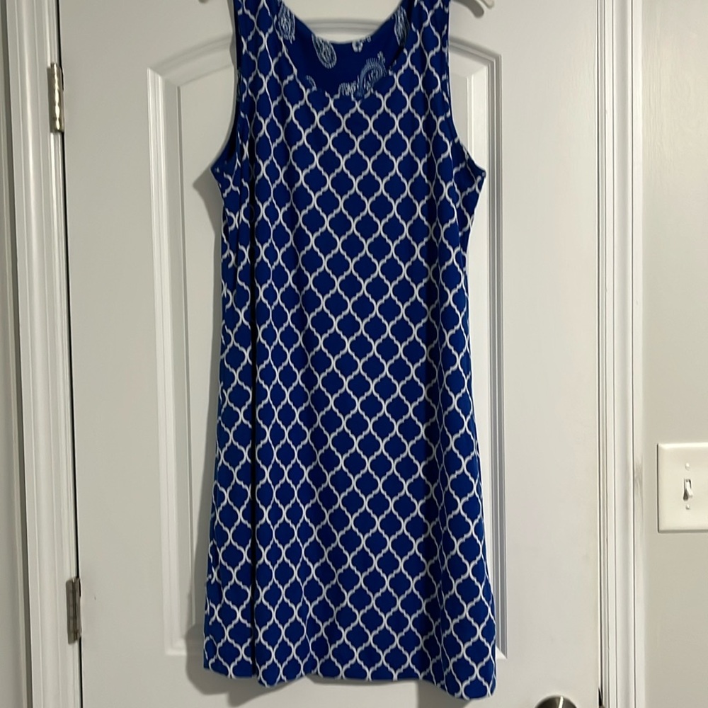 Sleeveless reversible dress